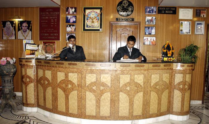 Hotel Sheetal Regency,Near Janambhumi Matura Exterior foto